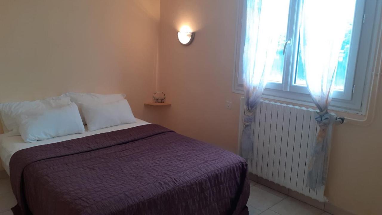 Hotel Du Lac Treignac Kültér fotó
