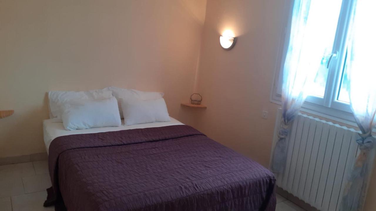 Hotel Du Lac Treignac Kültér fotó