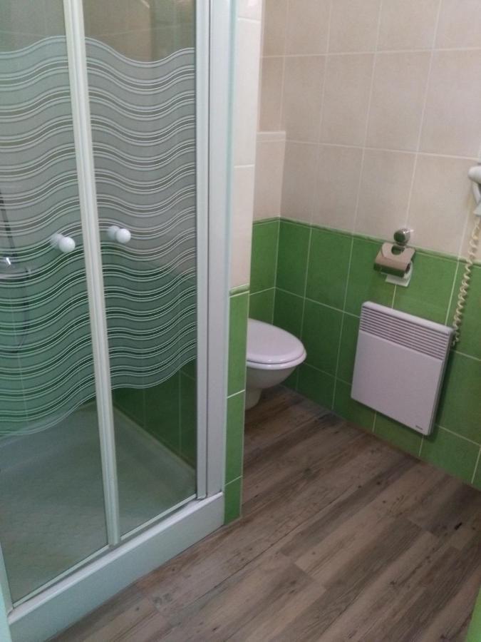 Hotel Du Lac Treignac Szoba fotó